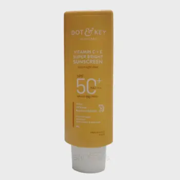 Dot & Key Vitamin C + E Super Bright Sunscreen SPF50+ PA++++ 80g
