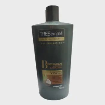 Tresemme Botanique Nourish & Replenish with Coconut Oil & Aloe Vera Shampoo bd