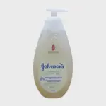 Johnsons Cottontouch Top To Toe Bath 500ml