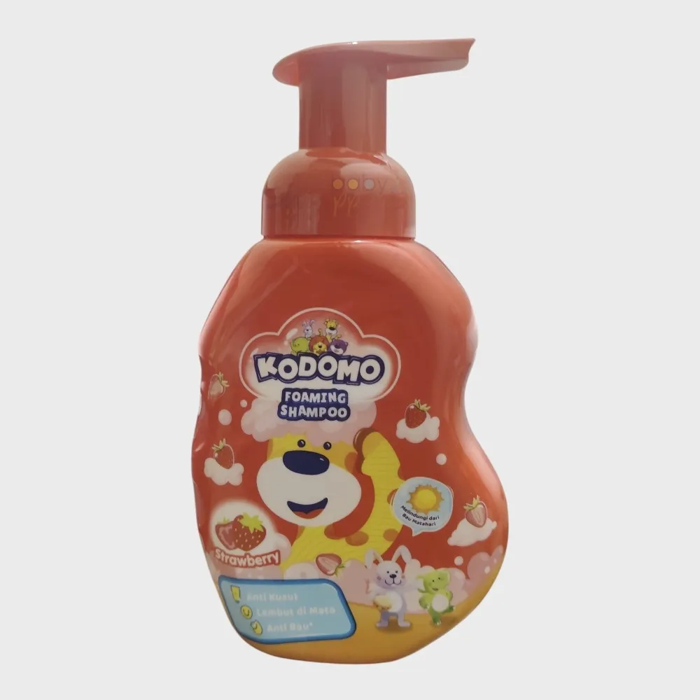 Kodomo Foaming Shampoo Strawberry scent 250ml Kodomo Foaming Shampoo Strawberry scent 250ml